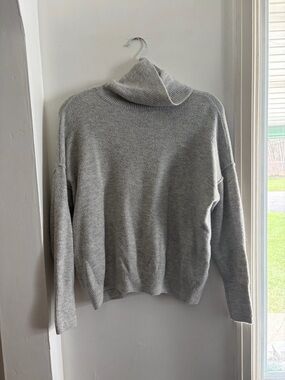 CeCe Light Gray Ribbed Turtleneck Sweater